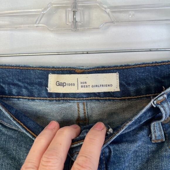 GAP Denim Jeans Best Girlfriend Distressed Slim Leg Light Wash Mid Rise Sz 30R - Picture 6 of 8